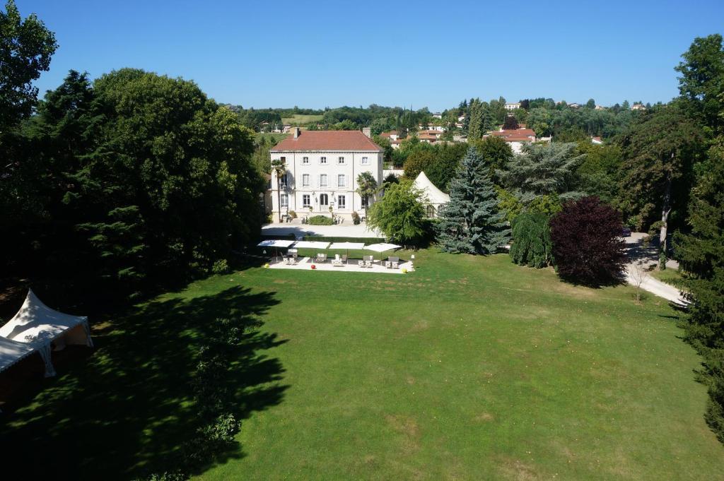 Domaine De Clairefontaine - Teritoria Hotell Chonas-lʼAmballan Eksteriør bilde